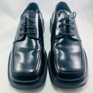 Kenneth Cole Reaction Size 9